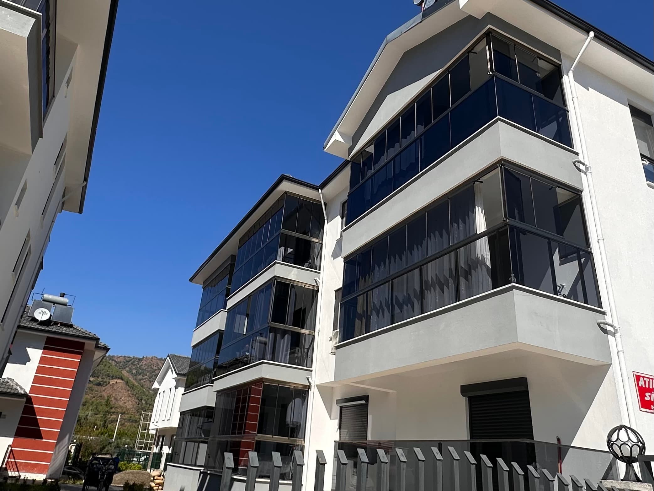 Muğla Ortaca'da doğayla iç içe yerden ısıtmalı satılık daire