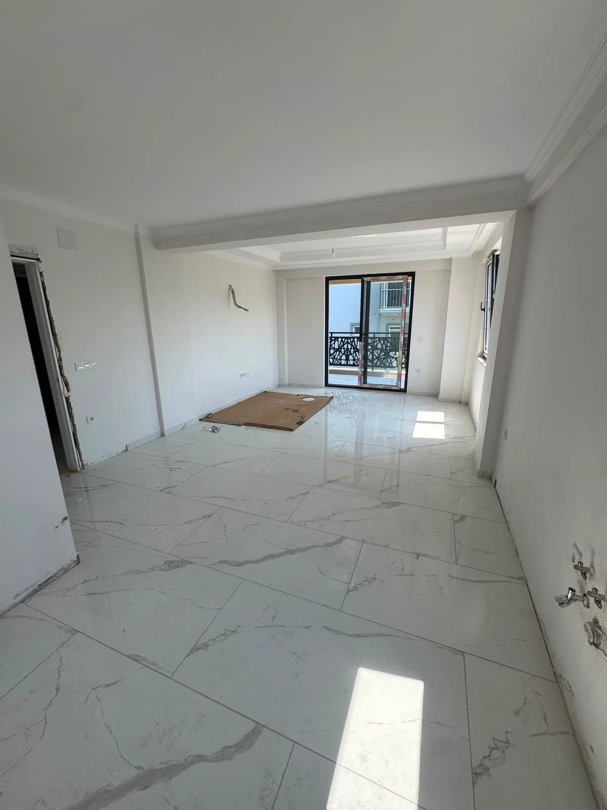 MUĞLA ORTACA MERKEZDE GENİŞ 2+1 SATILIK DAİRE